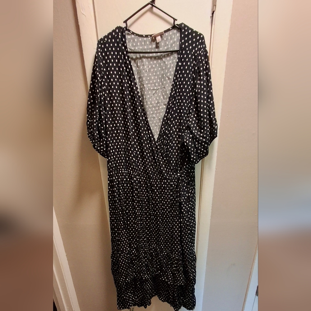 Knox Rose Black and White Tiered Sundress